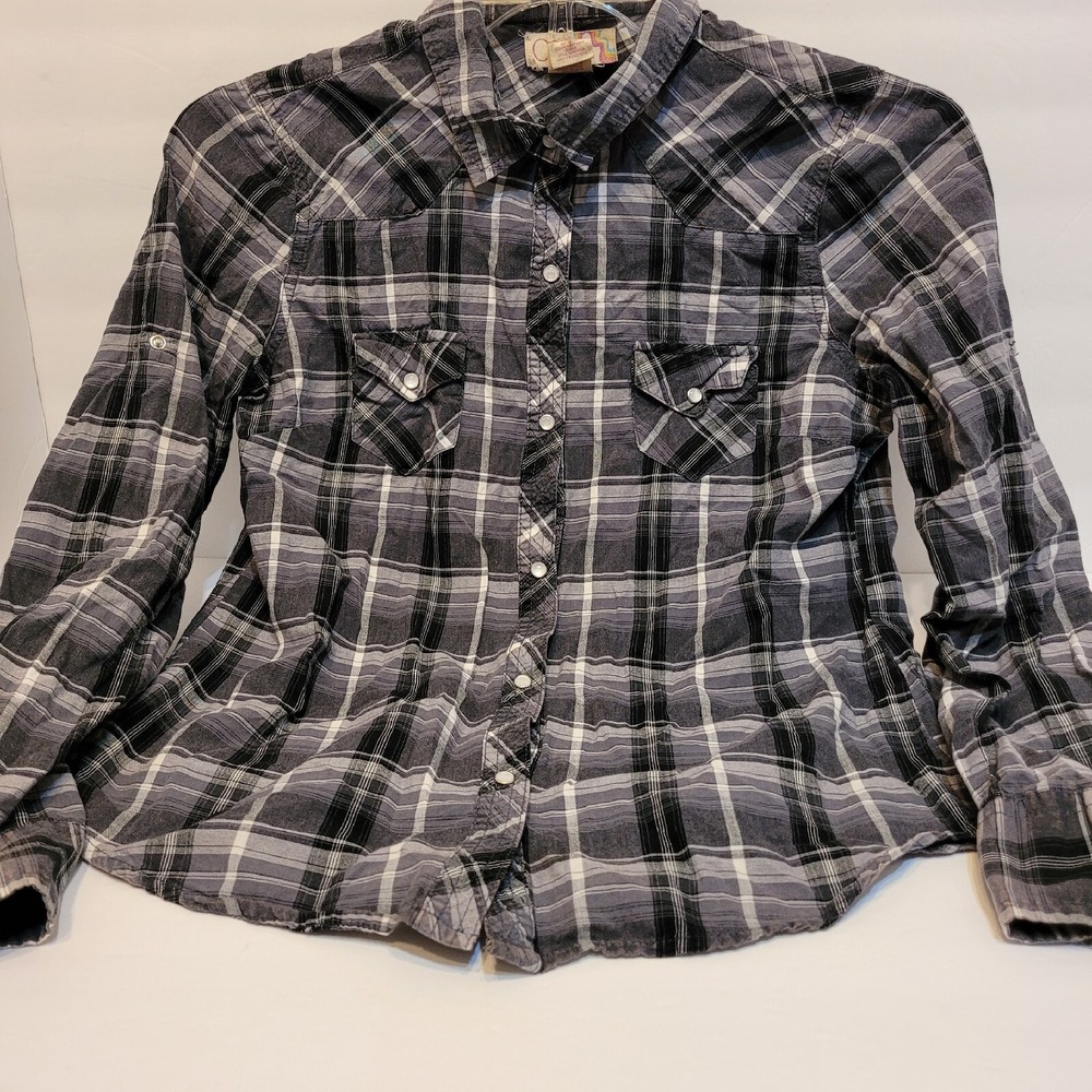 OP black plaid top, pearl snaps, size M